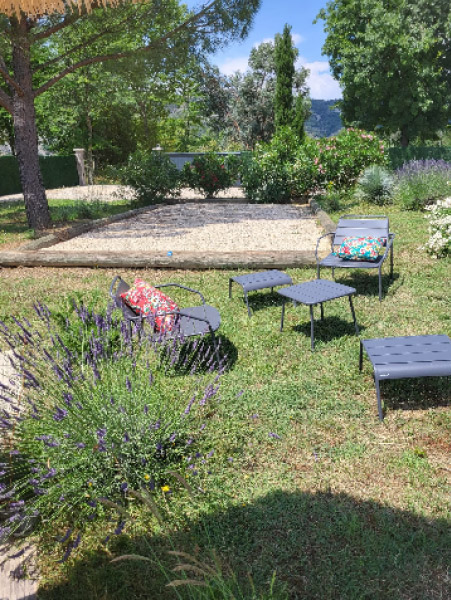 Casa SISTA, grand jardin et piscine, terrain de pétanque